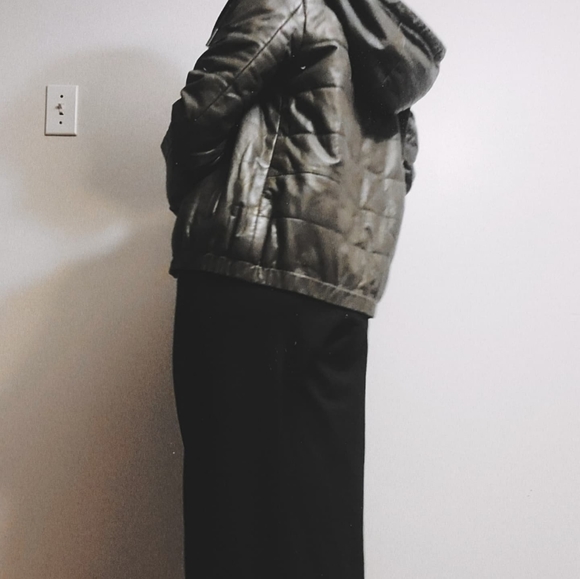 Leather Jacket - Picture 4 of 4